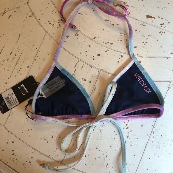 Wildfox Space Cadet Reverse Bikini Top Sz XS Nwt - Picture 3 of 3